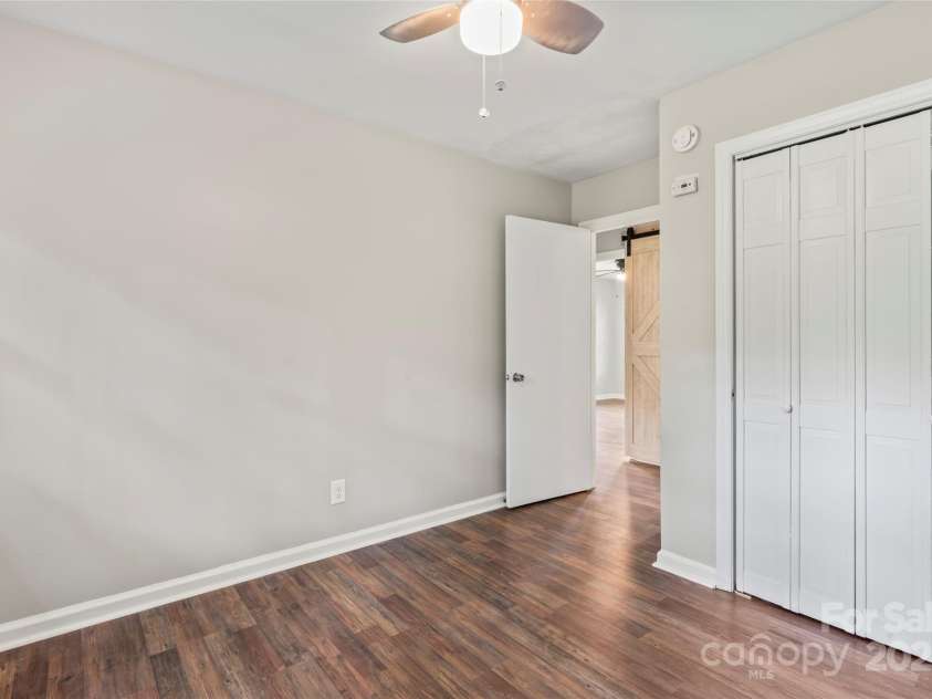 1733 Danbury Street, Gastonia, NC 28052.  MLS# CAR4282426, YatesRealty ID 31791. 