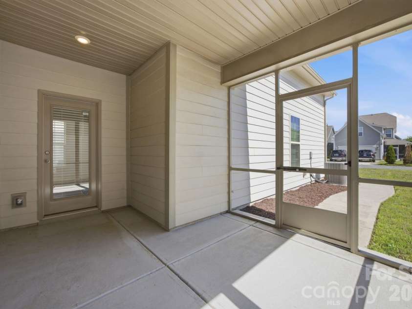 6418 Raffia Road, Charlotte, NC 28277.  MLS# CAR4395806, YatesRealty ID 31792. 