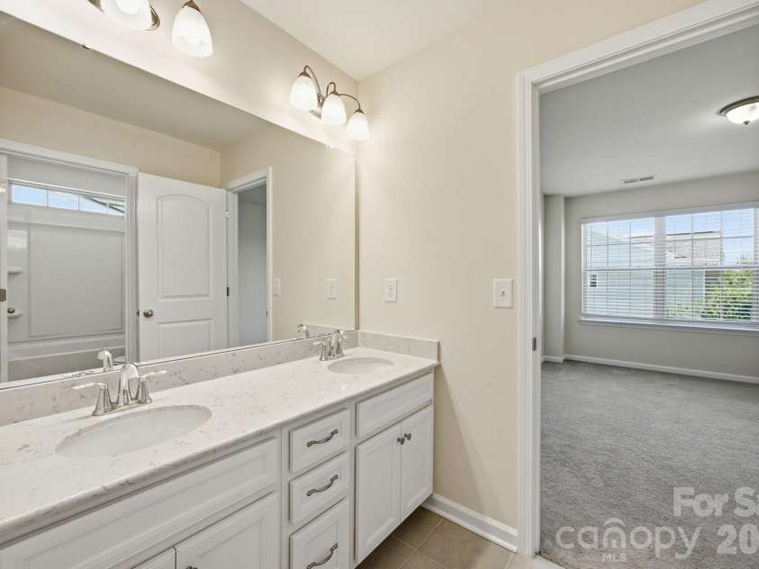 6418 Raffia Road, Charlotte, NC 28277.  MLS# CAR4395806, YatesRealty ID 31792. 