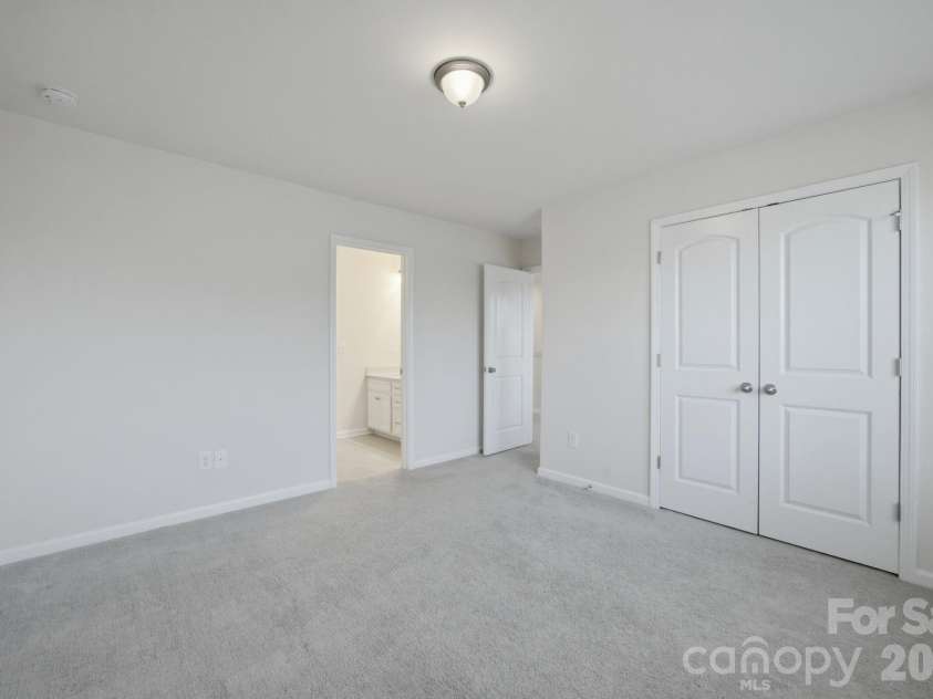 6418 Raffia Road, Charlotte, NC 28277.  MLS# CAR4395806, YatesRealty ID 31792. 
