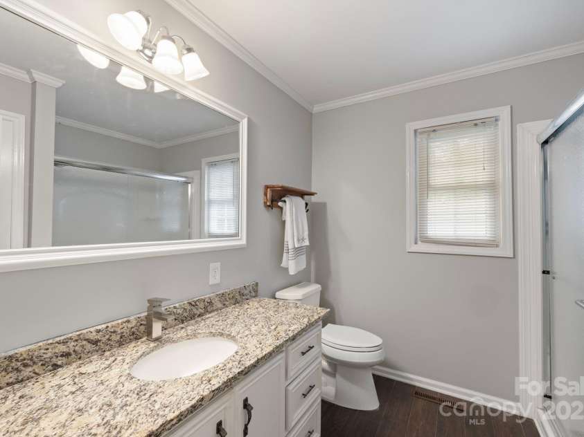 4274 Old Mountain Road, Lexington, NC 27292.  MLS# CAR4284468, YatesRealty ID 31793. 