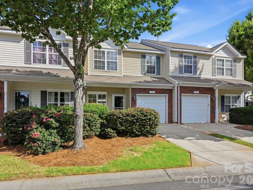136 Rapids Road, Fort Mill, SC 29715.  MLS# CAR4395399, YatesRealty ID 31794. 
