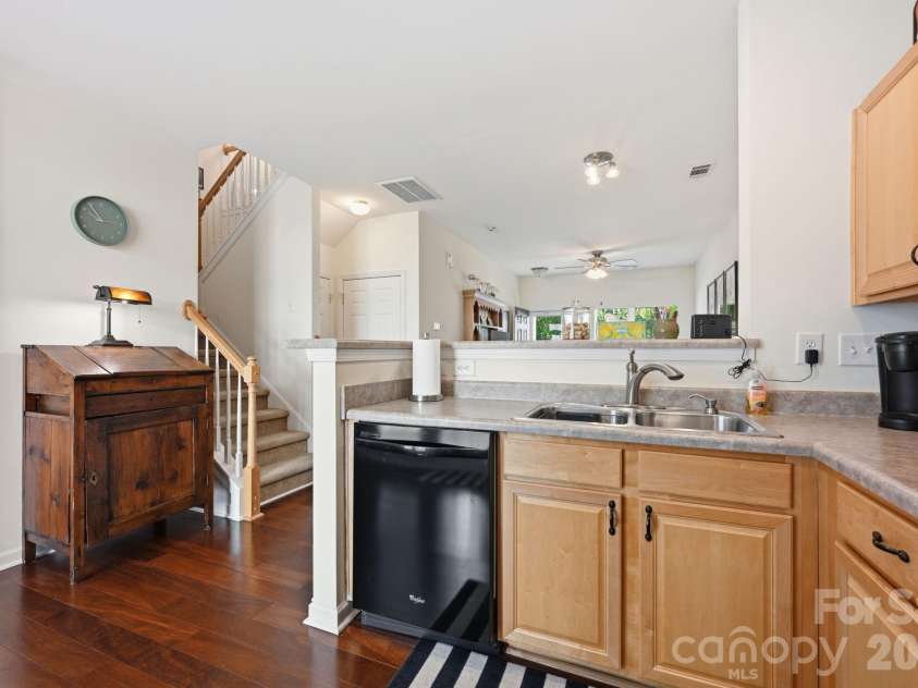 136 Rapids Road, Fort Mill, SC 29715.  MLS# CAR4395399, YatesRealty ID 31794. 