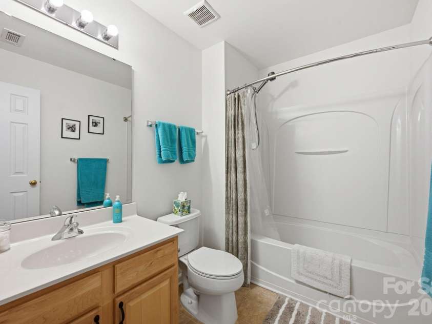 136 Rapids Road, Fort Mill, SC 29715.  MLS# CAR4395399, YatesRealty ID 31794. 