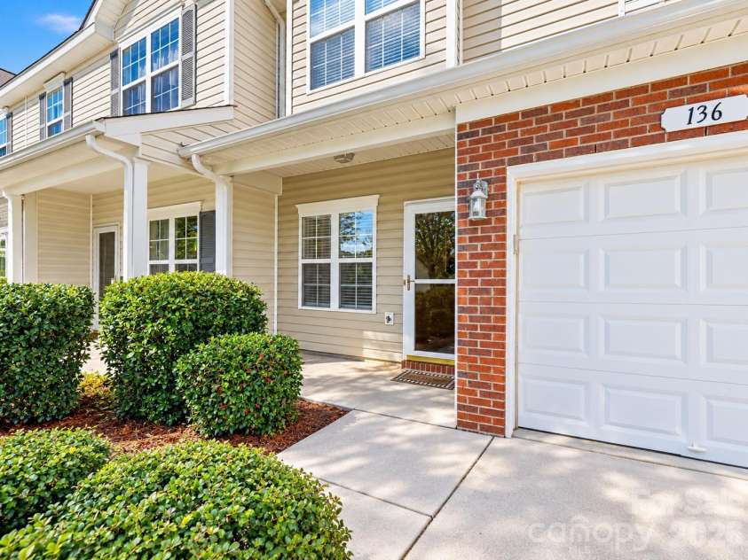 136 Rapids Road, Fort Mill, SC 29715.  MLS# CAR4436740, YatesRealty ID 31794. 