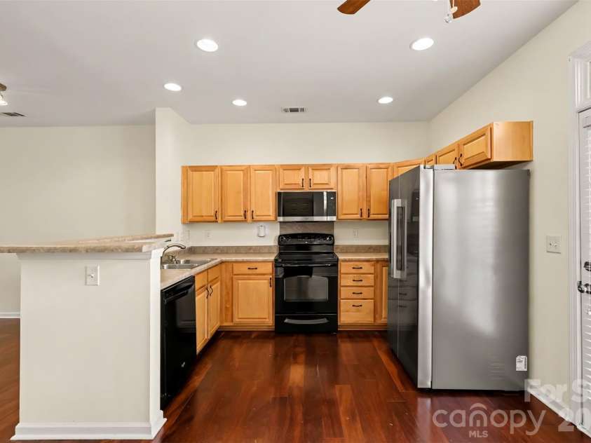 136 Rapids Road, Fort Mill, SC 29715.  MLS# CAR4436740, YatesRealty ID 31794. 