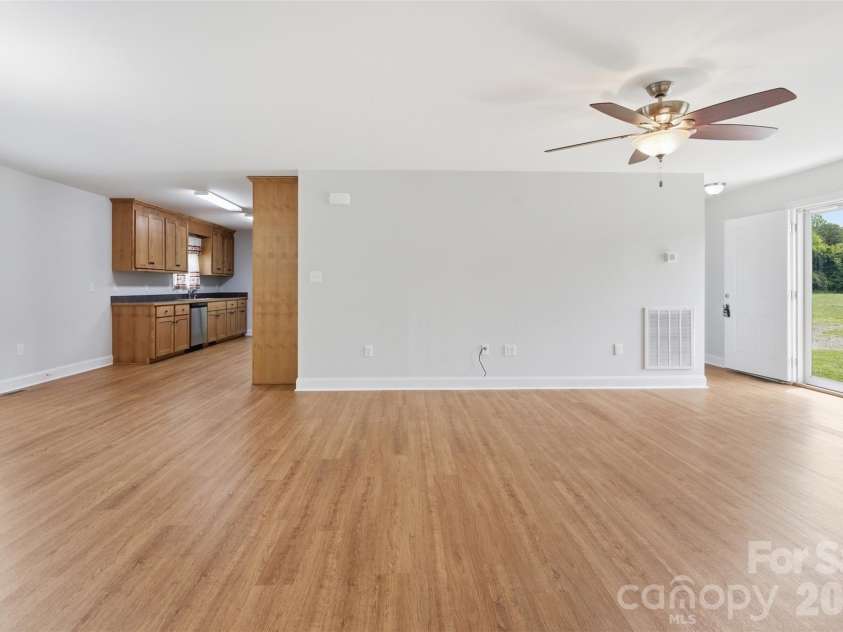 127 Quiet Acres Trail, Harmony, NC 28634.  MLS# CAR4395850, YatesRealty ID 31795. 