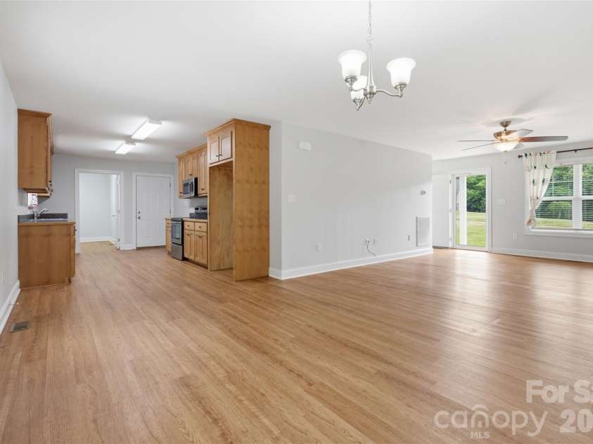 127 Quiet Acres Trail, Harmony, NC 28634.  MLS# CAR4395850, YatesRealty ID 31795. 