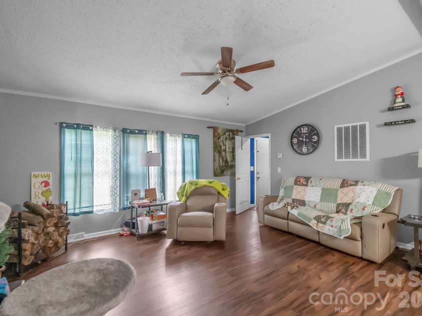 1825 Old Pardue Road, Lancaster, SC 29720.  MLS# CAR4395218, YatesRealty ID 31796. 