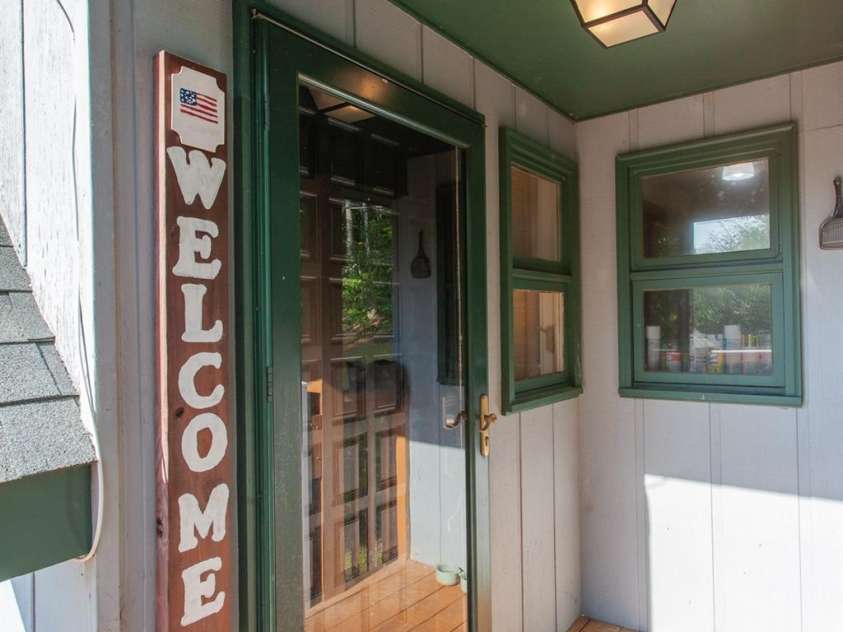 68 Mountain Drive, Robbinsville, NC 28771.  MLS# CAR4291302, YatesRealty ID 31797. 