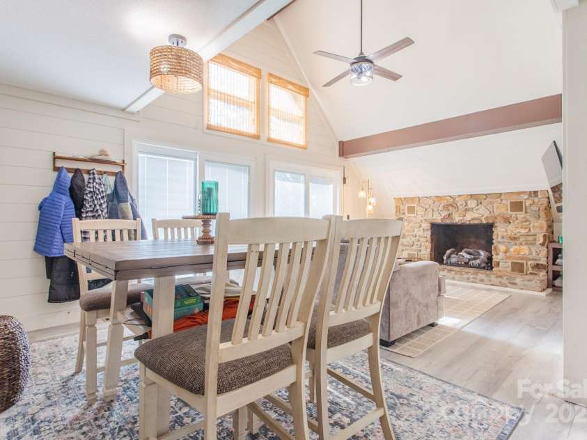 68 Mountain Drive, Robbinsville, NC 28771.  MLS# CAR4291302, YatesRealty ID 31797. 