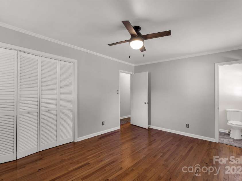 981 Ragin Lane, Rock Hill, SC 29732.  MLS# CAR4282745, YatesRealty ID 31799. 