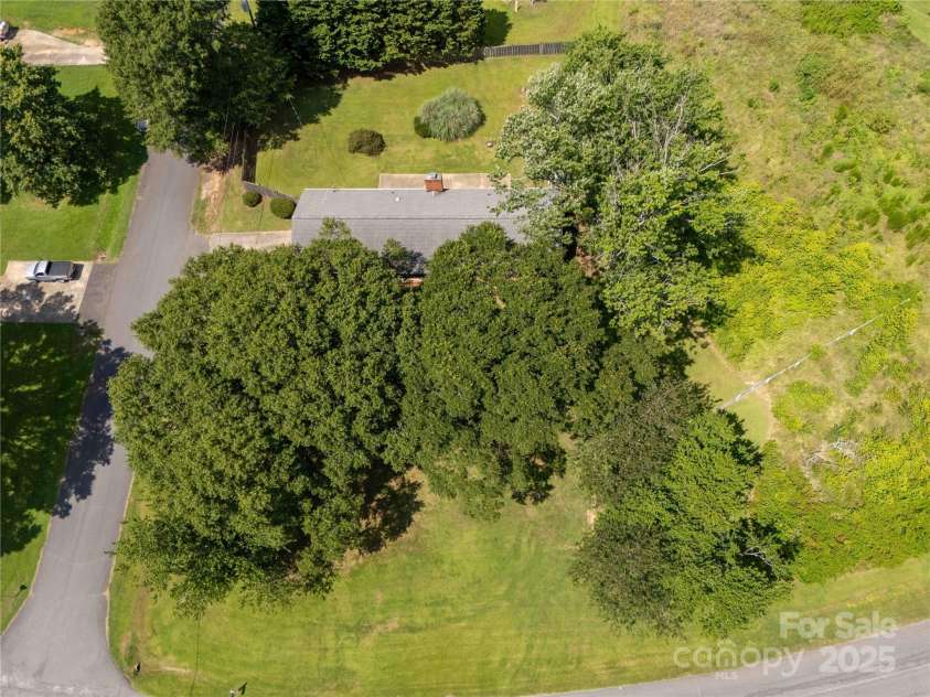 981 Ragin Lane, Rock Hill, SC 29732.  MLS# CAR4282745, YatesRealty ID 31799. 