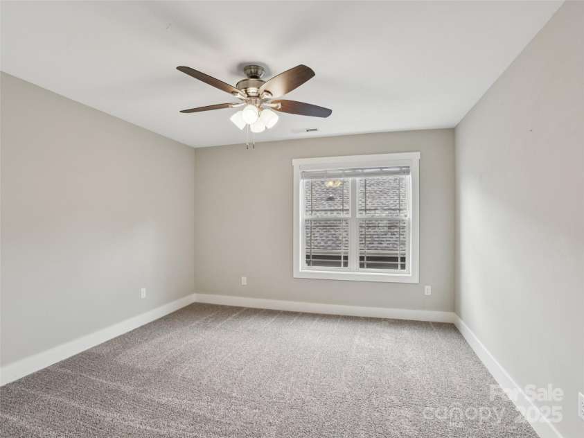 64 Leyland Circle, Hendersonville, NC 28792.  MLS# CAR4308400, YatesRealty ID 318. 