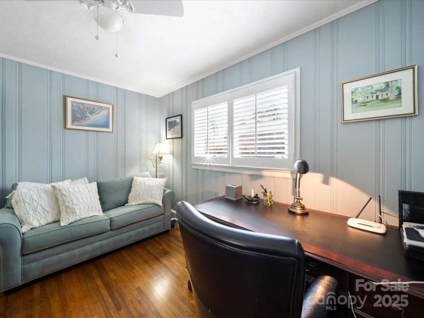 1623 Geneva Court, Charlotte, NC 28209.  MLS# CAR4235982, YatesRealty ID 3180. Bedroom/office