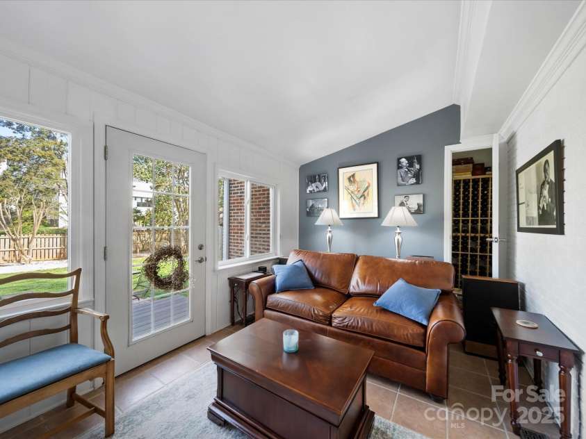 1623 Geneva Court, Charlotte, NC 28209.  MLS# CAR4235982, YatesRealty ID 3180. Den