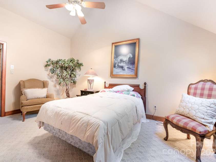 2116 8th Street Drive, Hickory, NC 28601.  MLS# CAR4311833, YatesRealty ID 3180. 