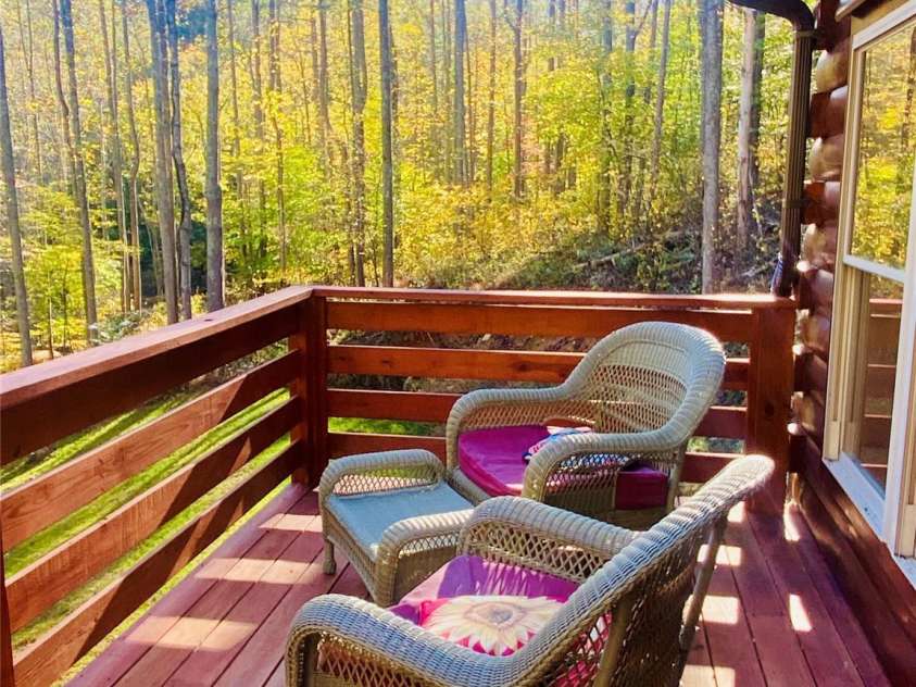 3301 State Highway 197 None, Burnsville, NC 28714.  MLS# CAR4354714, YatesRealty ID 3180. 
