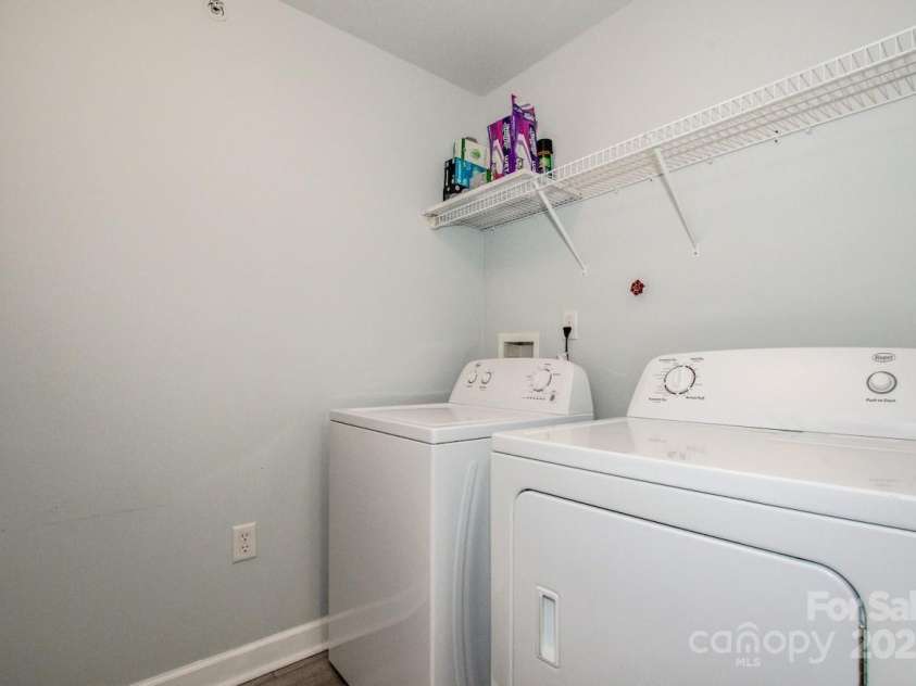 17151 Doe Valley Court, Cornelius, NC 28031.  MLS# CAR4286803, YatesRealty ID 31801. Dedicated Laundry Room