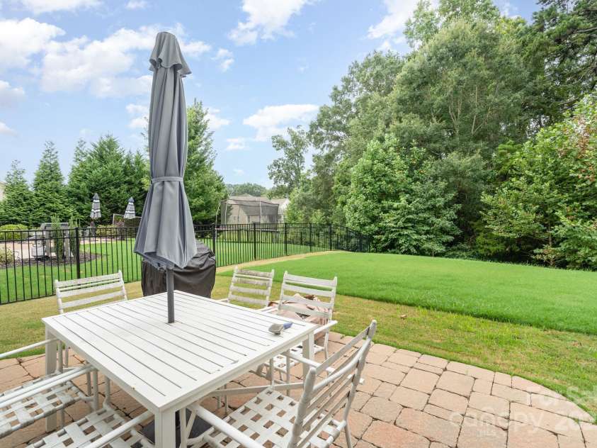 13821 Baytown Court, Huntersville, NC 28078.  MLS# CAR4288867, YatesRealty ID 31802. 