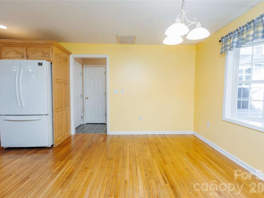 1895 Airport Road, Marion, NC 28752.  MLS# CAR4394606, YatesRealty ID 31802. 