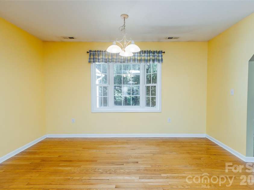 1895 Airport Road, Marion, NC 28752.  MLS# CAR4394606, YatesRealty ID 31802. 