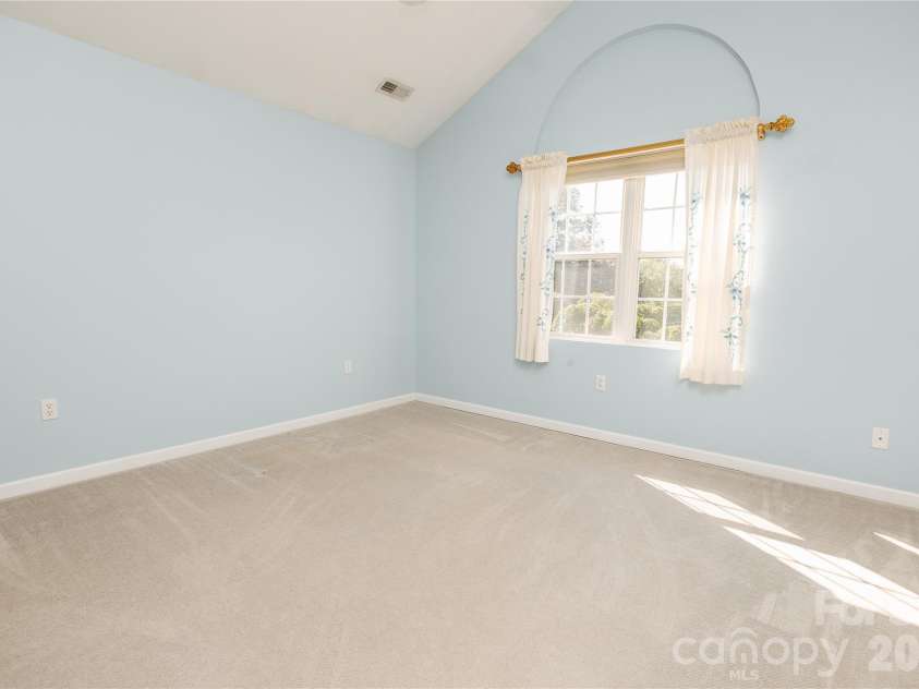 1895 Airport Road, Marion, NC 28752.  MLS# CAR4394606, YatesRealty ID 31802. 