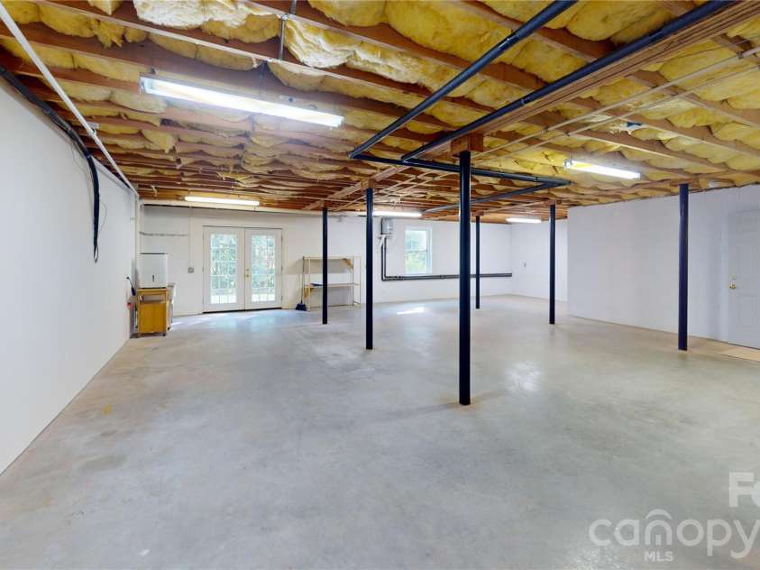 1895 Airport Road, Marion, NC 28752.  MLS# CAR4394606, YatesRealty ID 31802. 
