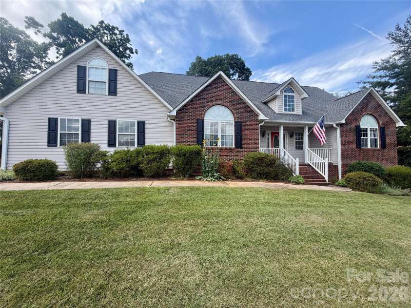 1895 Airport Road, Marion, NC 28752.  MLS# CAR4394606, YatesRealty ID 31802. 