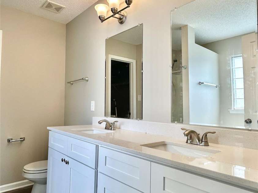 4424 Staffordshire Lane, Charlotte, NC 28213.  MLS# CAR4274521, YatesRealty ID 31803. 