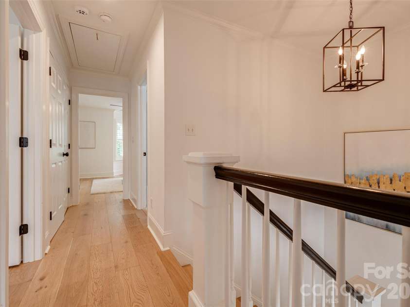 937 Park Slope Drive, Charlotte, NC 28209.  MLS# CAR4393902, YatesRealty ID 31803. 