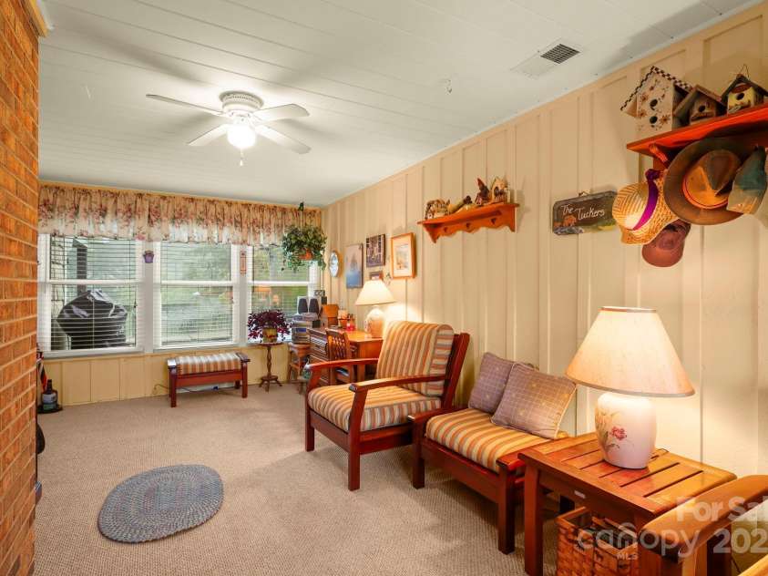 1074 Nikanor Road, West Jefferson, NC 28694.  MLS# CAR4289358, YatesRealty ID 31805. 