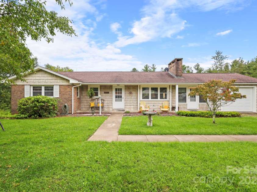 1074 Nikanor Road, West Jefferson, NC 28694.  MLS# CAR4289358, YatesRealty ID 31805. 