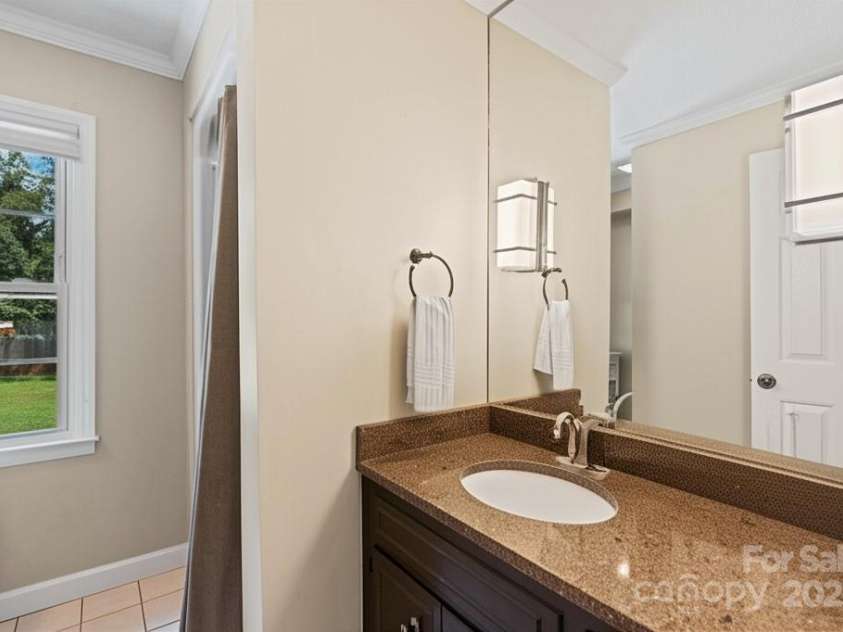 1496 Hardwood Circle, Newton, NC 28658.  MLS# CAR4281283, YatesRealty ID 31808. 