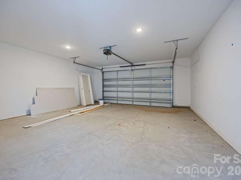 443 Beacon Street, Concord, NC 28027.  MLS# CAR4343723, YatesRealty ID 3181. 