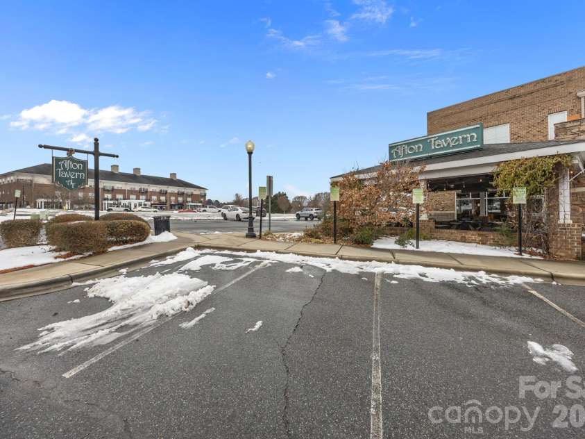 443 Beacon Street, Concord, NC 28027.  MLS# CAR4343723, YatesRealty ID 3181. 