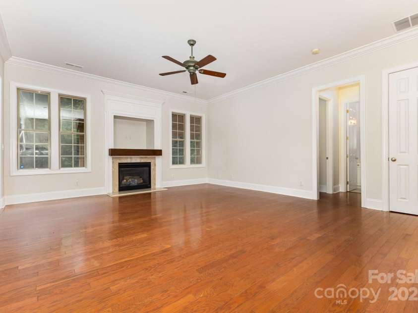 4204 Belle Meade Circle, Belmont, NC 28012.  MLS# CAR4288433, YatesRealty ID 31810. 