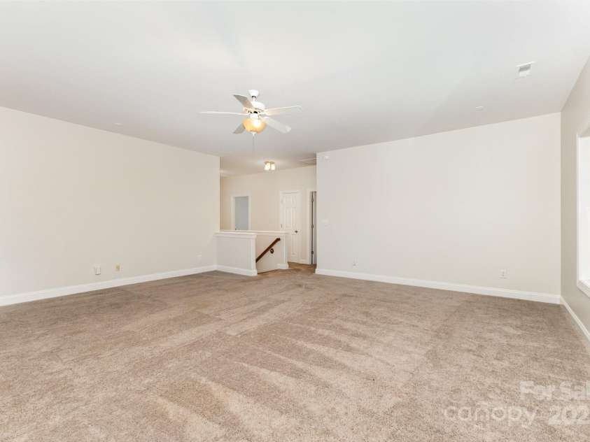 4204 Belle Meade Circle, Belmont, NC 28012.  MLS# CAR4288433, YatesRealty ID 31810. 