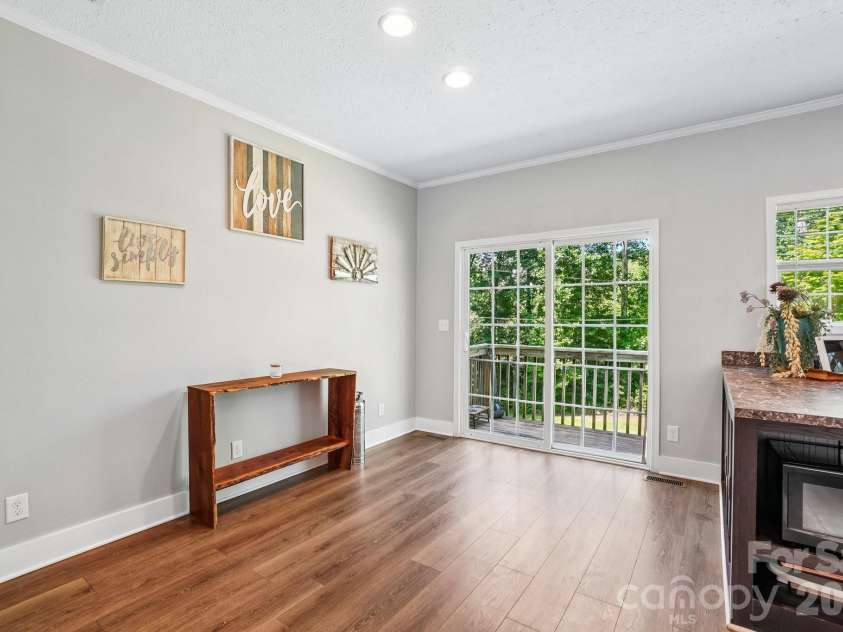 51 Hermit Springs Trail, Hendersonville, NC 28739.  MLS# CAR4394272, YatesRealty ID 31810. 