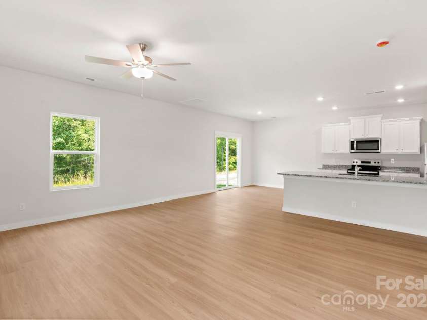 1534 Doran Terrace, Richburg, SC 29729.  MLS# CAR4278761, YatesRealty ID 31812. 