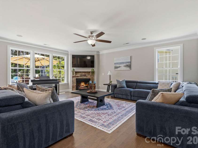 7658 Lazy Hollow Lane, Denver, NC 28037.  MLS# CAR4393866, YatesRealty ID 31812. 