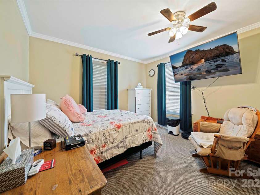 2207 Stagecoach Trail, Shelby, NC 28150.  MLS# CAR4290259, YatesRealty ID 31813. Bedroom 3