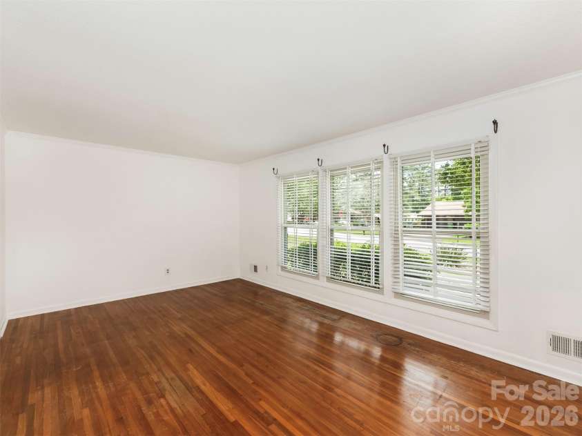 8121 Greenbrook Road, Columbia, SC 29223.  MLS# CAR4393949, YatesRealty ID 31814. 