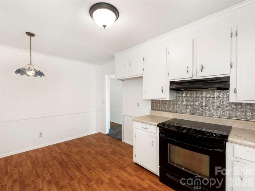 8121 Greenbrook Road, Columbia, SC 29223.  MLS# CAR4393949, YatesRealty ID 31814. 