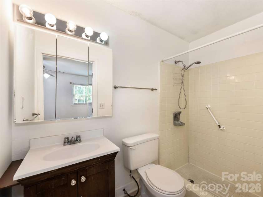 8121 Greenbrook Road, Columbia, SC 29223.  MLS# CAR4393949, YatesRealty ID 31814. 