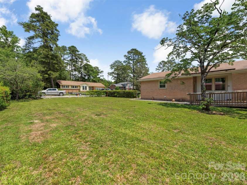 8121 Greenbrook Road, Columbia, SC 29223.  MLS# CAR4393949, YatesRealty ID 31814. 