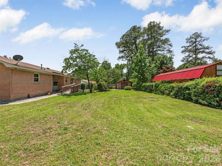 8121 Greenbrook Road, Columbia, SC 29223.  MLS# CAR4393949, YatesRealty ID 31814. 