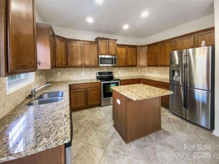 13903 Mallard Roost Road, Charlotte, NC 28262.  MLS# CAR4224651, YatesRealty ID 31815. 