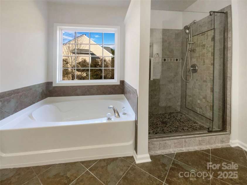 13903 Mallard Roost Road, Charlotte, NC 28262.  MLS# CAR4224651, YatesRealty ID 31815. 