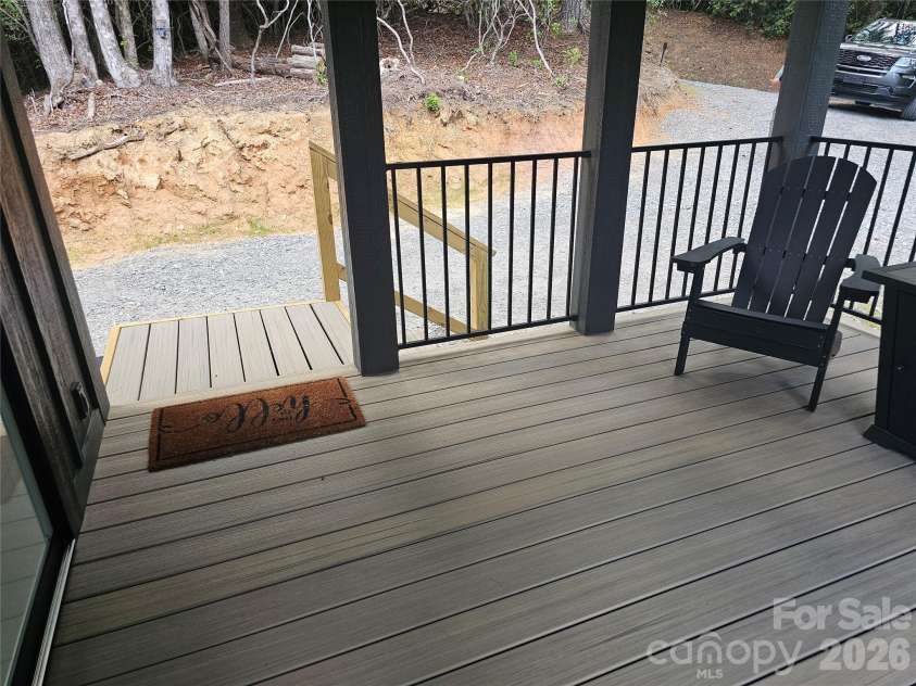 171 Duff Cove Road, Brevard, NC 28712.  MLS# CAR4390871, YatesRealty ID 31816. 